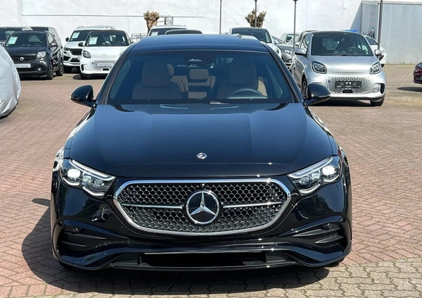 Mercedes-Benz Klasa E cena 339900 przebieg: 1, rok produkcji 2024 z Toszek małe 667